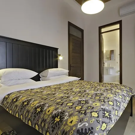 Bed and Breakfast Tilla Αλακάτι